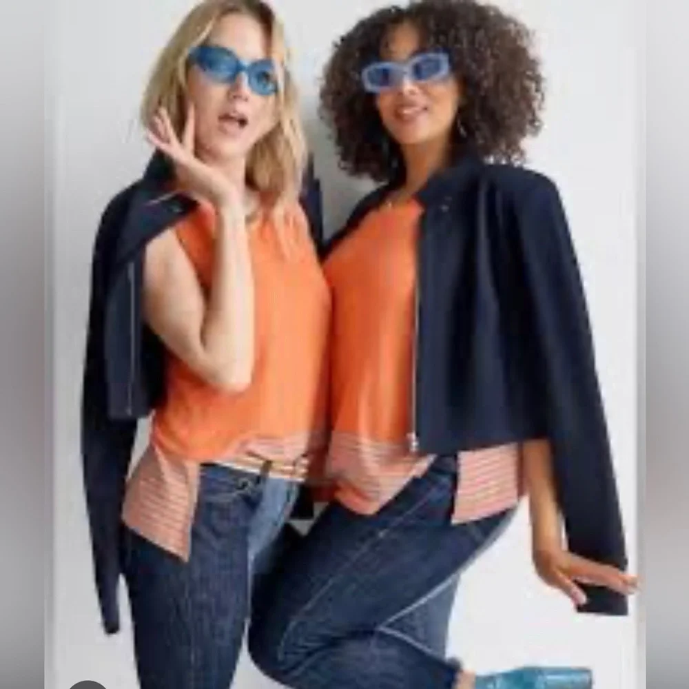 CAbi sleevleless Hang Out Tank